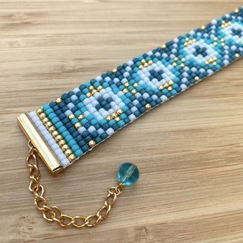 Seed Bead Bracelet Patterns, Beading Loom, Bead Woven Bracelet, Dyi Jewelry, Bead Loom Designs, Loom Jewelry, Loom Bracelet Patterns, Gelang Manik, Seed Bead Patterns