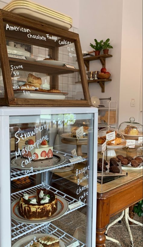 Cafe And Clothing Store, Cafe Interior Design Small Low Budget, Cute Cafe Names, Bakery Vendor Booth, Cake Shop Aesthetic, Bakery Shop Aesthetic, Coffee Shop Cakes, Bakery Aesthetic Interior, Cafe Aesthetic Interior Design