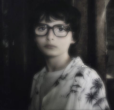 Richie Tozier Pfp, Finn Wolfhard Coloring, Richie Tozier Aesthetic, Richie Tozier Icons, Finn Wolfhard Pfp, It Pfp, Finn Wolfhard Icon, Richie Tozier, Losers Club