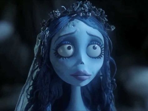 Emily Corpse Bride, Tim Burton Corpse Bride, Dead Bride, Tim Burton Characters, Creative Pumpkin Carving, Tim Burton Art, Everything Is Blue, Tim Burton Movie, Tim Burton Films