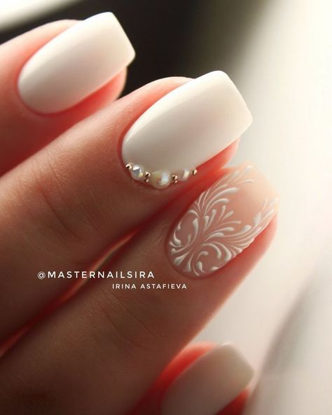 Winged Liner, Bridal Nails Designs, Wedding Nail Art Design, Unghie Nail Art, Wedding Nails For Bride, Burgundy Nails, Wedding Nails Design, Nail Art Wedding, Bride Nails