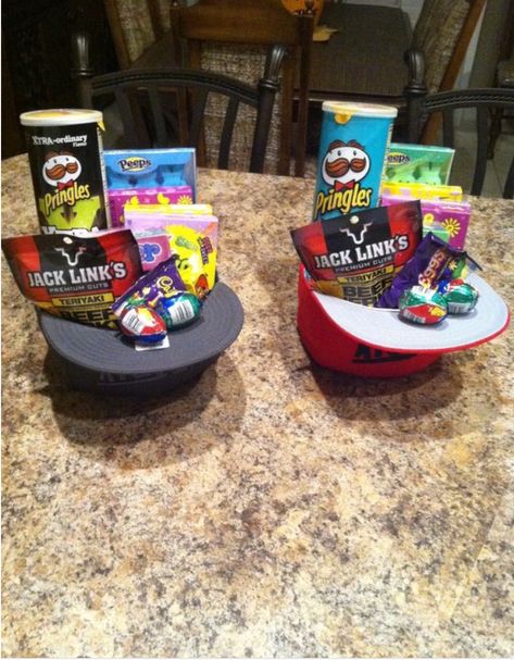 Boyfriend Easter Basket, Teen Boy Easter Basket, Creative Easter Baskets, Teen Boyfriend, Boys Easter Basket, Easter Hat, Traditional Easter, Basket Diy, Kids Easter Basket