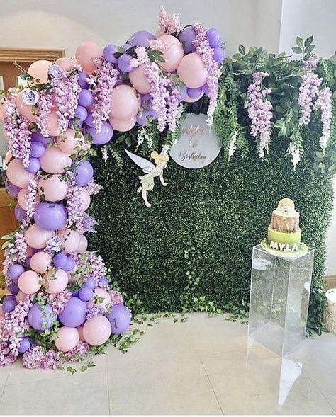 Fairy Garden Balloon Ideas, Fairy Themed Balloon Garland, Enchanted Balloon Arch, Enchanted Forest Theme Balloons, Fairy Theme Birthday Decoration, Enchanted Balloon Garland, Fairy Garden Sweet 16, Enchanted 1st Birthday Party, Fairy Birthday Backdrop Ideas