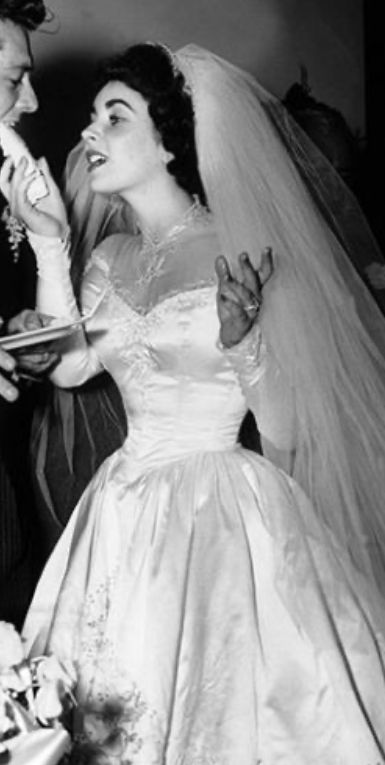 Liz Taylor Wedding Dress, 50s Style Wedding Dress Vintage, 60s Wedding Dress Aesthetic, Yves Saint Laurent Wedding Dress, 40s Wedding Dress Vintage, 40's Wedding Dress, 30’s Wedding Dress, 50s Bride Dress, Vintage 1950s Wedding Dress