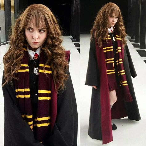 Hermione Granger cosplay by Sladkoslava Hermione Granger Halloween Costume, Hermione Granger Halloween, Hermione Cosplay, Hermione Granger Cosplay, Hermione Granger Costume, Hermione Costume, Hermione Granger Outfits, Magic Fashion, Princess Fiona