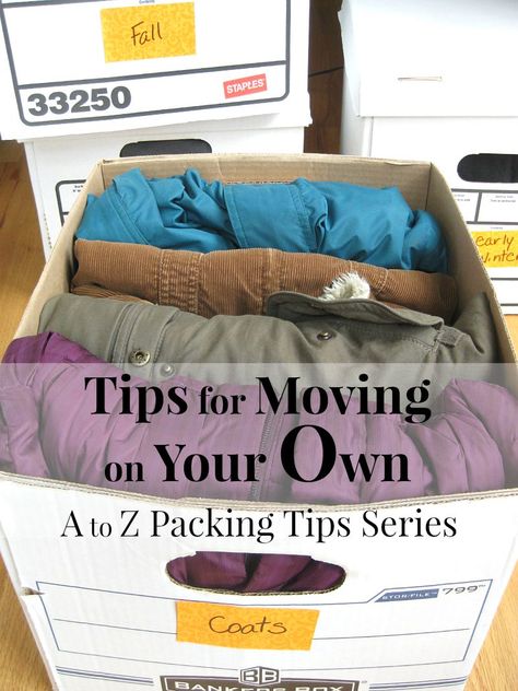 Ready to move homes and need some help at getting organized? Here are some great moving tips to help you get on your way! Organisation, Organized Moving, Moving Organisation, Moving Ideas, Moving House Tips, Moving Hacks, Moving Hacks Packing, Moving Help, Organizing For A Move