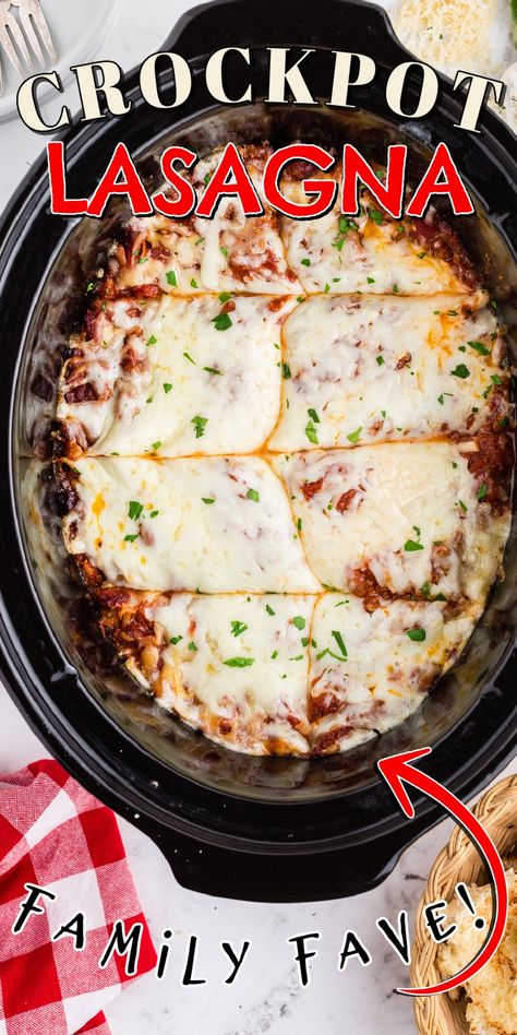 Essen, Lasagna Crockpot, Ground Beef Ricotta, Classic Italian Lasagna, Italian Lasagna Recipe, Crockpot Lasagna Recipe, Crockpot Lasagne, Crockpot Lasagna Easy, Crock Pot Lasagna Recipe