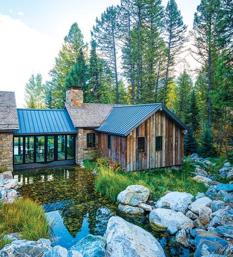 A Wyoming mountain retreat blends contemporary living with rustic style