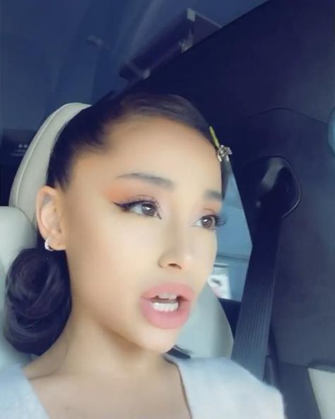 I- JUST CANT GUYSSS [Video] | Ariana grande songs, Ariana grande gif, Ariana grande music videos Rare Ariana Grande Photos, Ariana Grande Rare Videos, Ariana Grande Videos Rare, Ariana Grande Singing, Ariana Instagram, Ariana Grande Perfume, Ariana Grande Music Videos, Ariana Video, Ariana Grande Songs