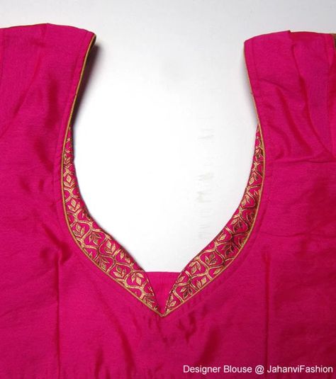 Back Neck Designs For Blouses, Blouse Drawing, Patch Work Blouse Designs, Latest Model Blouse Designs, Stitched Saree, Sleeves Designs, Saree Blouse Neck Designs, Sewing Easy Diy, Blouse Design Images