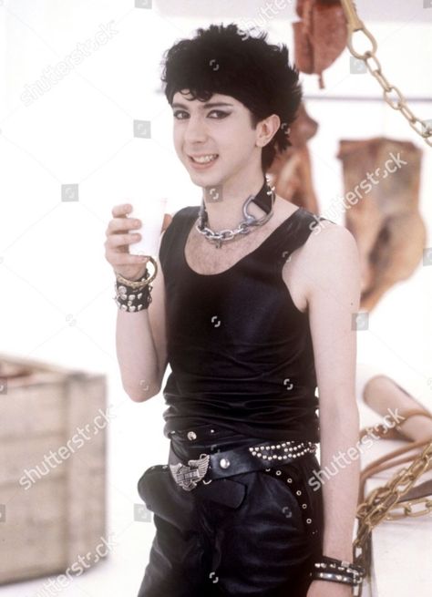 Marc Almond 80s, Masc Fits, Goth Boys, David Bowie Music, Marc Almond, Kawaii Punk, 80s Celebrities, Soft Cell, 80s Look