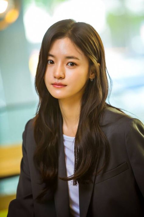 Go Bo Gyeol (South Korean Actress) Female Korean Actress, Korean Girl Actors, Korean Actors Girl, Korean Actress Beautiful, Go Bo Gyeol, Korean Picture, Prom Girl Dresses, Korean Aesthetic