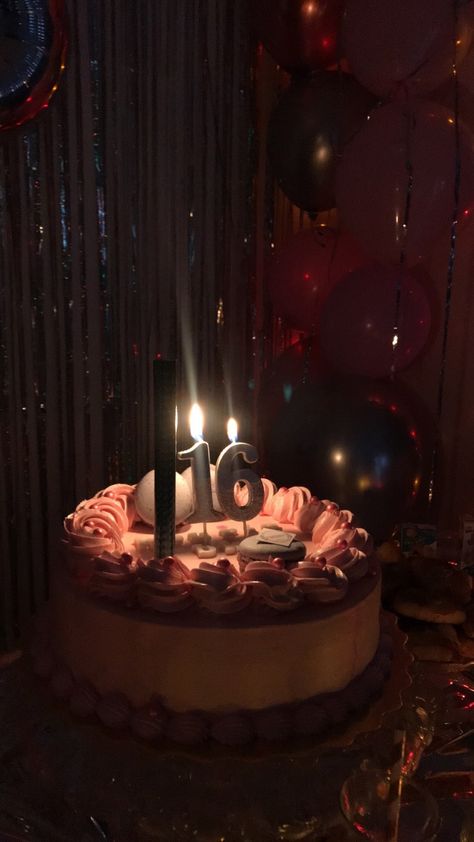 Essen, Its My Birthday Instagram Story Ideas 16, Birthday 16 Aesthetic, 16 Birthday Cake Aesthetic, 16 Bday Aesthetic, 16th Birthday Cake Aesthetic, 16 Birthday Aesthetic, 16th Birthday Aesthetic, Happy Birthday Snapchat