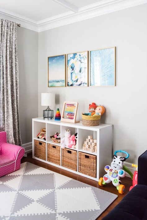 Modern Playroom Ideas from @cydconverse | Kids playroom ideas, home decor ideas, entertaining tips, party ideas and more from @cydconverse Modern Playroom Ideas, Kids Playroom Ideas, Modern Playroom, Living Room Playroom, Colorful Playroom, Modern Apartment Decor, Toddler Playroom, Office Playroom, Playroom Design