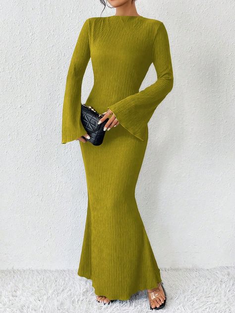 Green Elegant Collar Long Sleeve Fabric Plain  Embellished High Stretch  Women Clothing Couture, Flared Long Sleeve Dress, Elegant Women Classy Dress Outfits, Classy Church Outfits For Women, Long Sleeve Fitted Maxi Dress, Elegant Hijabi, College Style Outfits, Elegant Work Dress, Flare Gowns