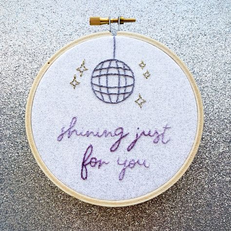 Shining just for you Couture, Stitches Song, Meet Me In The Afterglow, Taylorswift Folklore, Embroider Ideas, Yarn Thread, Diy Pottery, Hand Embroidery Art, Sewing Class