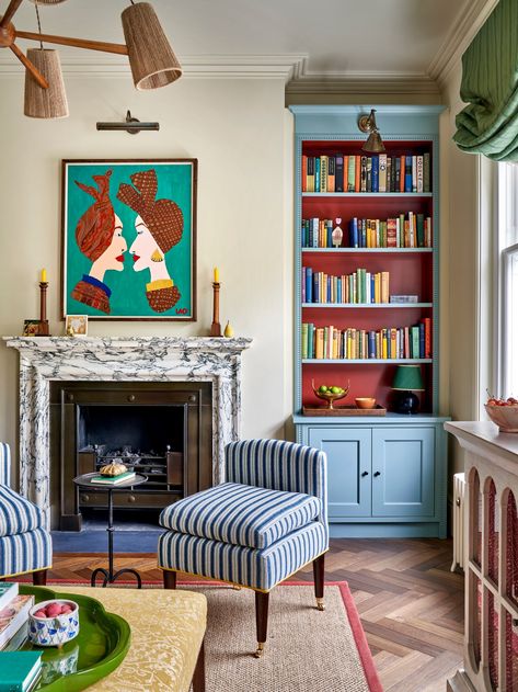 Lonika Chande brings her hallmark flair for colour and pattern to a 19th-century Chelsea house Cozy Wall Colors, Fireside Seating, Lonika Chande, Siting Room, Kingston House, Small Sitting Room, Snug Room, Fireside Chairs, House House