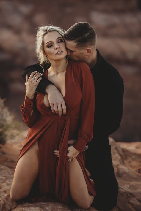 Image Shooting Photo Couple, Love Chants, Love Qoutes, Bouidor Photography, Budoir Photography, Intimate Photos, Couples Intimate, Light Images, Bring The Heat