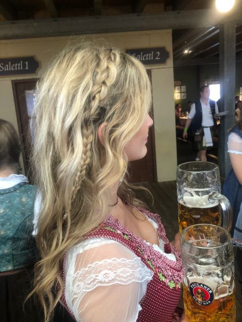 Beer garden
Octoberfest
Octoberfest hair
German
Munich
Braid Octoberfest Hair, German Braids Hairstyles, Oktoberfest Makeup, October Fest Outfit, Dirndl Hair, German Hairstyle, Oktoberfest Hair, Octoberfest Outfits, Dirndl Hairstyles