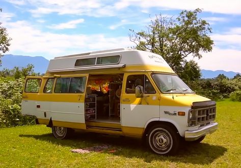 L.J. has been living in a vintage 1977 GMC Vandura camper van conversion in Vancouver, BC for 3 years while working a 9-5 job in HR. Image © Exploring Alternatives Chevy Conversion Van, Bohemian Van, Dodge Camper Van, Retro Camper Van, Chevy G20, Gmc Vandura, Money And Travel, Cheap Van, Van Life Aesthetic