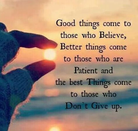 Happy day! Dream big, stay positive,  good things always come. Ge Aldrig Upp, Positiva Ord, God Things, Words Of Wisdom Quotes, Motiverende Quotes, Better Things, Life Quotes Love, Don't Give Up, Inspirational Quote