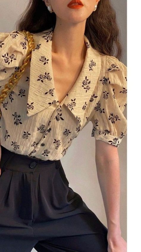 Girly Blouse Outfit, Fairy Office Outfit, 1940s Fashion Modern, 50s Tops Women, Soft Natural Business Outfit, Semi Formal Tops For Women, Vintage Office Outfits Women, Vintage Office Wear, Vintage Tops Blouse