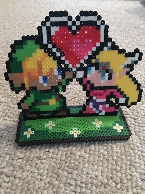 Link Perler Beads Pattern, Link And Zelda Pixel Art, Perler Bead Stand Pattern, Standing Perler Beads, Zelda Pearler Beads, Perler Bead Zelda, Perler Beads Zelda, Legend Of Zelda Perler Beads, Zelda Perler Bead Patterns