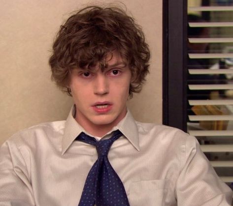 Instagram, The Office, Evan Peters, Luke Luke, Log In, Log, Twitter, On Instagram