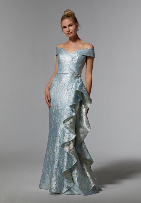 Metallic Jacquard Evening Gown with Crystal Brooch Light Blue Mother Of The Bride Dress, Blue Mother Of The Bride Dress, Mob Dress, Madeline Gardner, Dreamy Dresses, Bride Gown, Sheath Gown, Tie Women, Lace Bridesmaids
