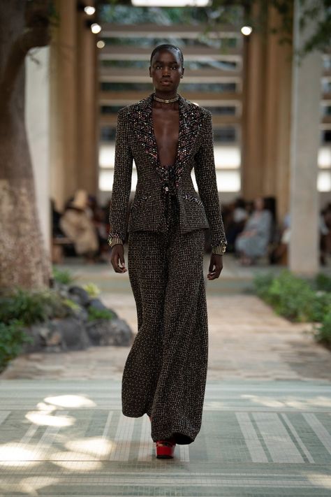 Elie Saab, Couture, Victoria Beckham, Pre Fall 2023, Moda Chanel, Mode Chanel, Fall 23, Chanel Fashion, Haute Couture Fashion