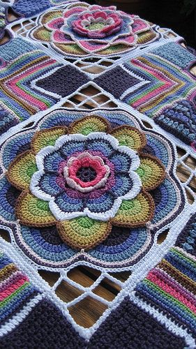 Crochet Afghans, Flower Afghan, Jane Crowfoot, Írska Čipka, Granny Square Haken, Squares Crochet, Crochet Afgans, Crochet Mandala Pattern, Crochet Blocks