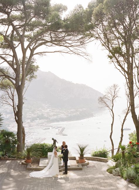 A Dreamy Capri Luxury Elopement: Rebecca & Ruffin's Romantic Italian Adventure - The Elopement Experience Italian Wedding Elopement, Italy Elopement Tuscany, Europe Elopement Destinations, Italy Elopement Photography, Elopement In Italy, Capri Wedding Italy, Eloping In Italy, Elope Italy, Sicily Elopement