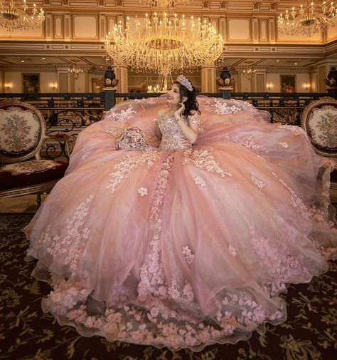 Pink Puffy Quince Dress, Pink Quinceanera Dresses Off Shoulder, Gold Pink Quinceanera Dress, Pink Quince Dress With Cape, Quinceanera Dresses Big Puffy, Royalty Quinceanera Theme Pink, Huge Quinceanera Dresses, Big Pink Quinceanera Dresses, Royal Pink Quinceanera Dresses