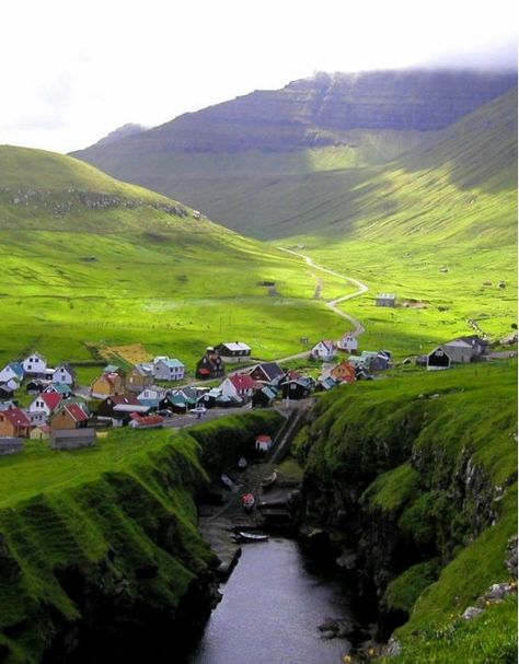 Lofoten, Maspalomas, Faroe Islands Denmark, Voyage Europe, Faroe Islands, Pretty Places, Places Around The World, Wonderful Places, Dream Vacations
