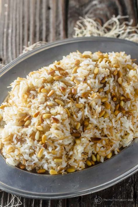 Rice With Vermicelli, Lebanese Rice Recipe, Lebanese Rice, Middle Eastern Rice, Arabisk Mad, Vermicelli Pasta, The Mediterranean Dish, Perfect Rice, Rice And Beans