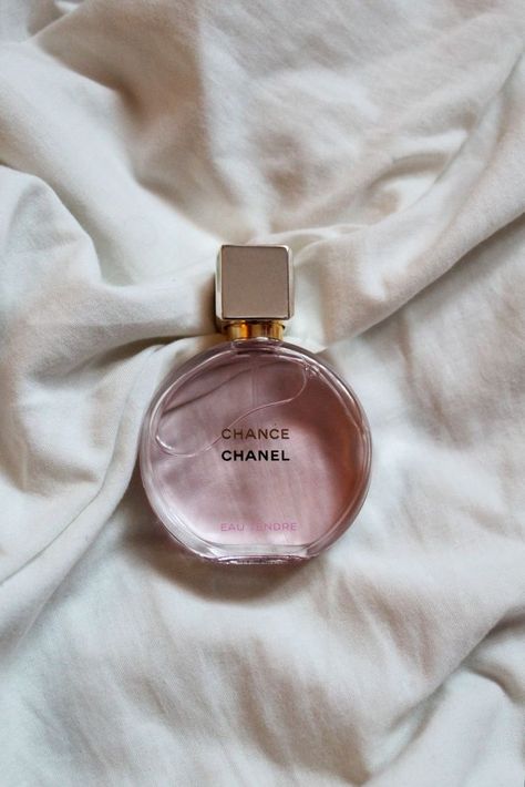 Chanel Women Perfume, Chance Chanel Aesthetic, Chanel Perfumes For Women, Chanel Perfume Women, Chanel Perfume Eau Tendre, Chance By Chanel, Womens Wish List, Chanel Tendre Perfume, Chance Chanel Perfume Aesthetic