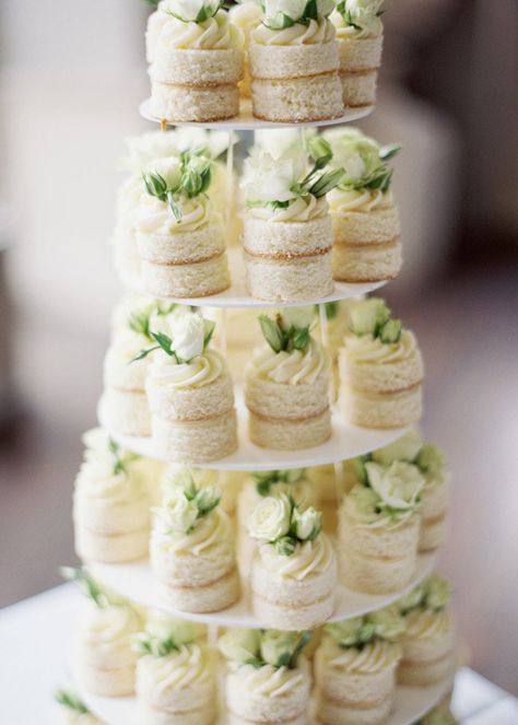 Cambridge Wedding, Italian Inspired Wedding, Italian Wedding Cakes, Wedding Cake Servings, Mini Wedding Cakes, Wedding Cake Table, Wedding Dessert Table, Wedding Cake Inspiration, Cake Table