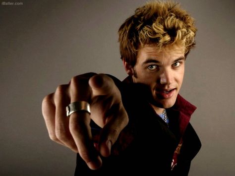 oh Chris Keller... One Tree Hill, Chris Keller One Tree Hill, Chris Keller, Tyler Hilton, Men Portraits, Celebrity Men, Sperm Donor, Tree Hill, Male Portrait