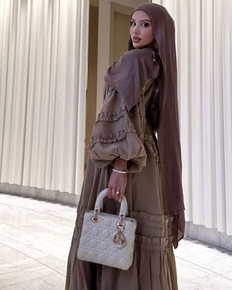 Ramadan outfit inspo 🤎🤎 Ramadan, Instagram, Ramadan Outfit, Outfit Inspo, On Instagram, Quick Saves