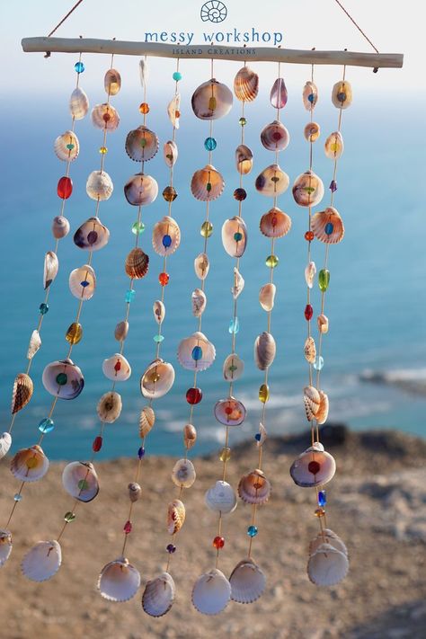 Beach Windchimes Diy, Shell Mobile Diy, Seashell Garland Diy, Beaded Wall Decor, Sea Shell Mobile Diy, Seashell Hanging Decor, Seashell Decor Diy, Hanging Shell Decor, Seashell Windchime Diy