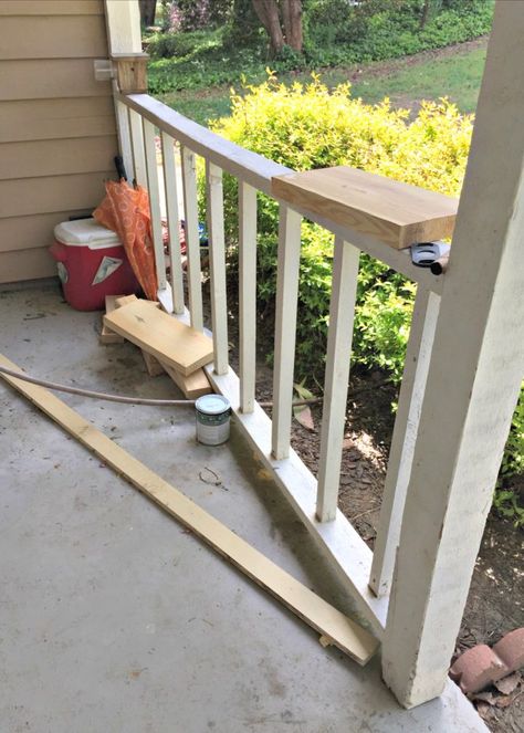 Porch Without Railing, Porch Banister, Porch Step Railing, Reality Painting, Porch Upgrades, Porch Handrails, Porch Materials, Front Porch Remodel, Porch Railing Designs