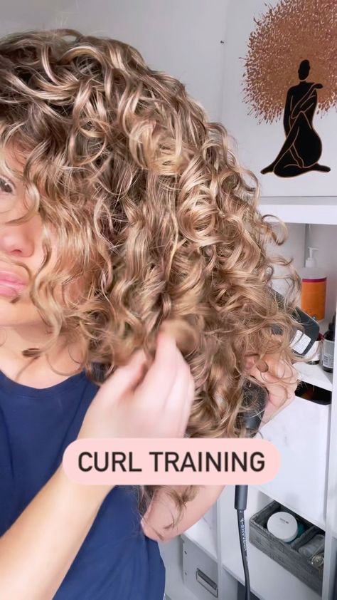 houseofcurlsuk on Instagram: CURL TRAINING These 4 techniques are what I used right at the beginning of my journey I don’t use these as much now, it all depends on… Devacurl Before And After, Bring Out Curls Natural, Curl Techniques Naturally Curly, How To Create Curls On Natural Hair, Best Curling Products For Natural Hair, How To Create Curl Clumps, Best Way To Style Curly Hair, Bring Back Natural Curls, Curly Hair Training