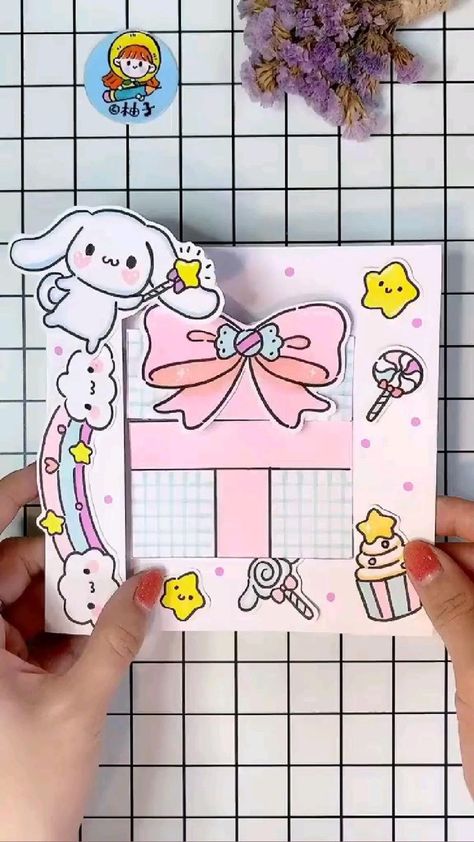 Kawaii Card Ideas, Diy Cute Paper Crafts, Anime Scrapbook Ideas, Diy Popup Cards, Cute Box Design, Tarjetas Aesthetic, Cute Things To Make Out Of Paper, Pop Up Book Tutorial, Manualidades Cute