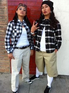 Seeking parallels between two fashion trends – Quirky & Black Educator Chola Costume, Chola Outfit, Gangster Halloween Costumes, Gangster Outfit, Mafia Dress, Chica Chola, Estilo Gangster, Look Hip Hop, Estilo Chola