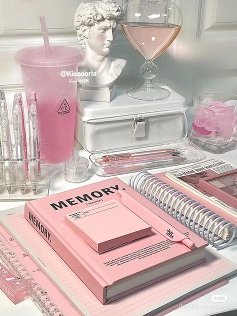 Pink Aesthetic Desk, Studying Stationary, Pink Academia, Study Desk Decor, Aesthetic Desk, Cute School Stationary, Well And Good, Study Stationery, Academic Motivation