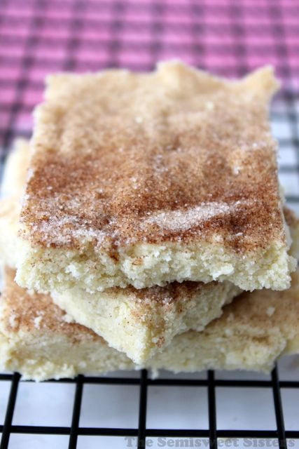 Cinnamon & Sugar Shortbread Bars (5 Ingredients) Pie, Christmas Flavors, Old Fashioned Sugar Cookies, Bake Ideas, Desert Bar, Cinnamon Crunch, Shortbread Bars, Braided Bread, Amazing Desserts