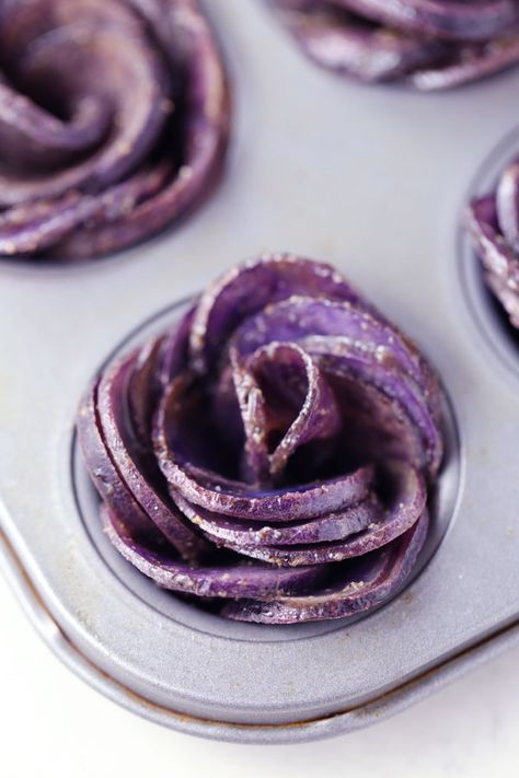 Rose Recipes Food, Purple Potato Recipes, Potato Roses, Purple Foods, Baked Potato Slices, Roses Purple, Rose Recipes, Purple Potatoes, Purple Food