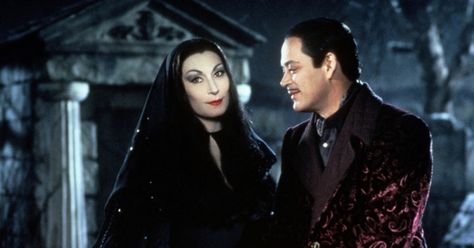 17 Relationship Goals Inspired by Gomez and Morticia Addams ... → 💘… Morticia Addams Quotes, Morticia Addams Dress, Addams Family Morticia, Los Addams, Raul Julia, Morticia And Gomez Addams, Addams Family Movie, Addams Dress, Familia Addams