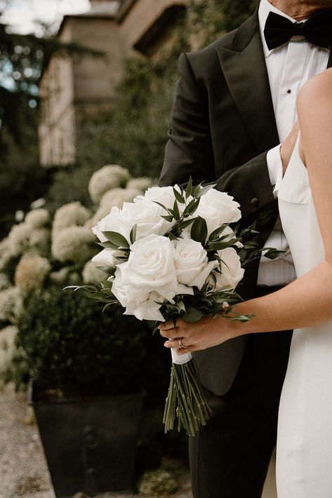 Reflexed White Garden Rose Italian Ruscus Bouquet Black Tie Tuxedo Wedding Rose And Ruscus Bouquet, White Rose And Italian Ruscus Bouquet, White Wedding Flower Bouquets, White Rose With Greenery Bouquet, White And Ivory Wedding Bouquet, Classy Wedding Bouquet Simple, Wedding White Rose Bouquet, Old Money Bouquet, Bridal White Rose Bouquet