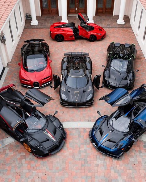 CarLifestyle on Instagram: “Probably the hottest group of cars right here. Which one would you pick? @shinmikeyin | Photos by @landonvalentine #pickone” Car Group Photo, Luxury Car Collection, Group Of Cars, Exotic Cars Supercars, Aventador Lamborghini, Luxury Car Photos, Rare Cars, New Luxury Cars, Luxury Garage